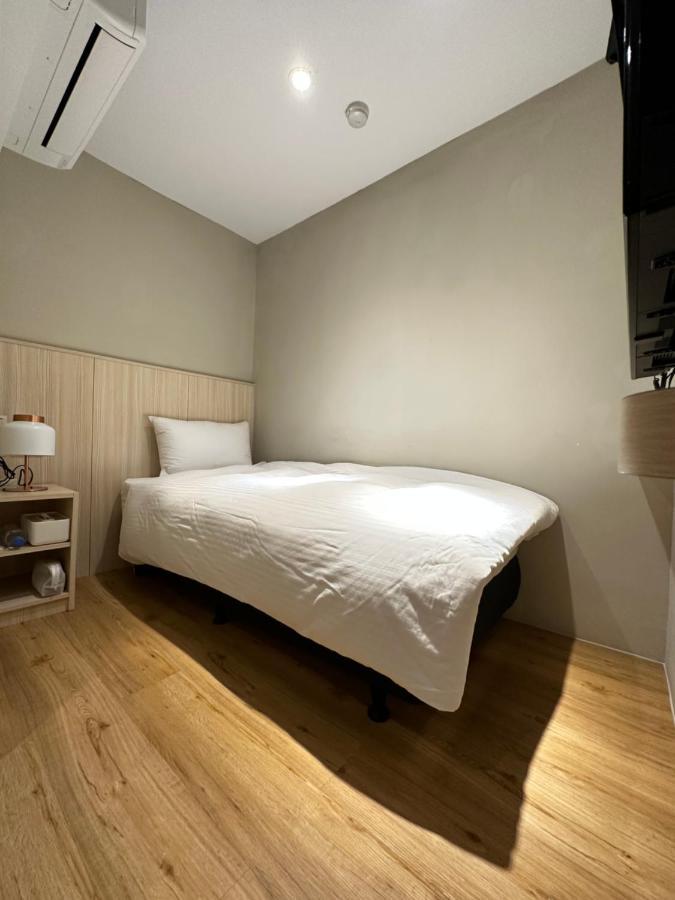 Yoshi Hotel - Tainan Station Branch Exterior foto